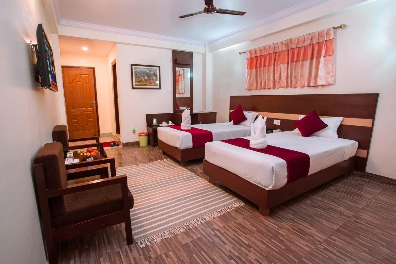 Hotel Spring Похара Екстериор снимка